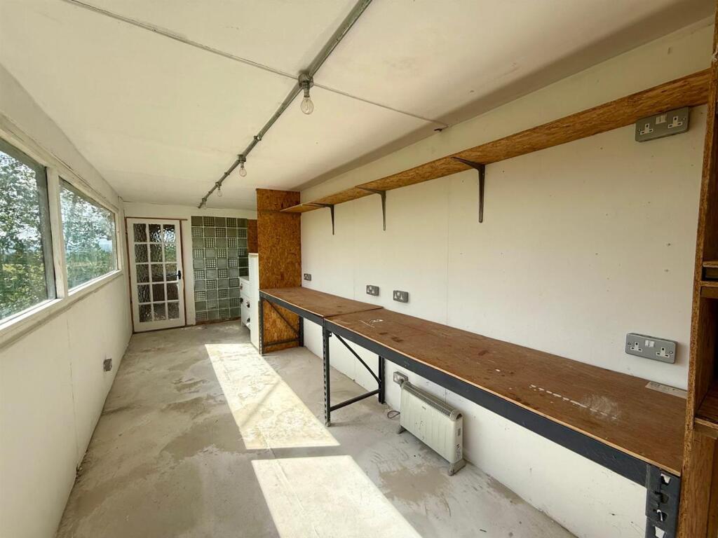 Storage Unit