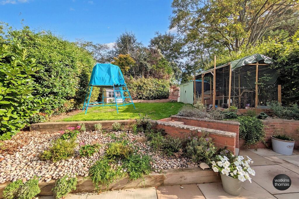 private gardens
