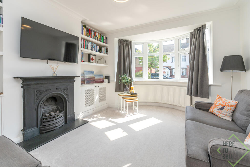 23 Vicars Close, Enfield EN1 3DN-17