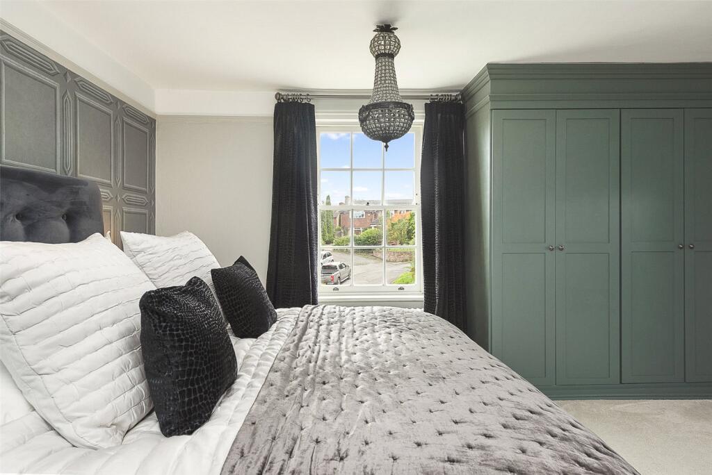 Principal Bedroom