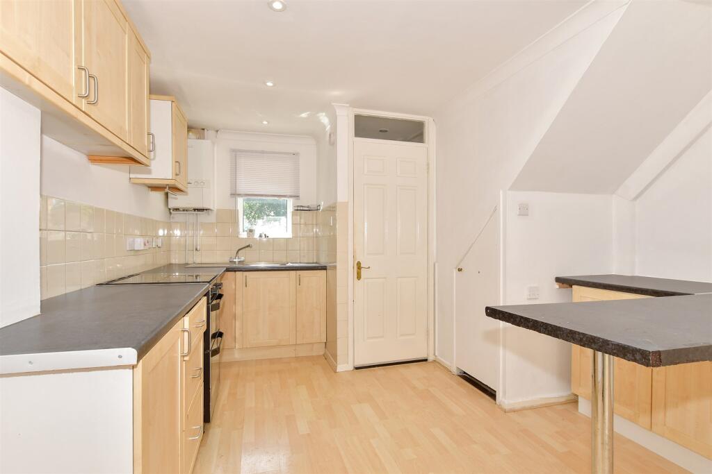 Kitchen/Lounge/ Dining Area