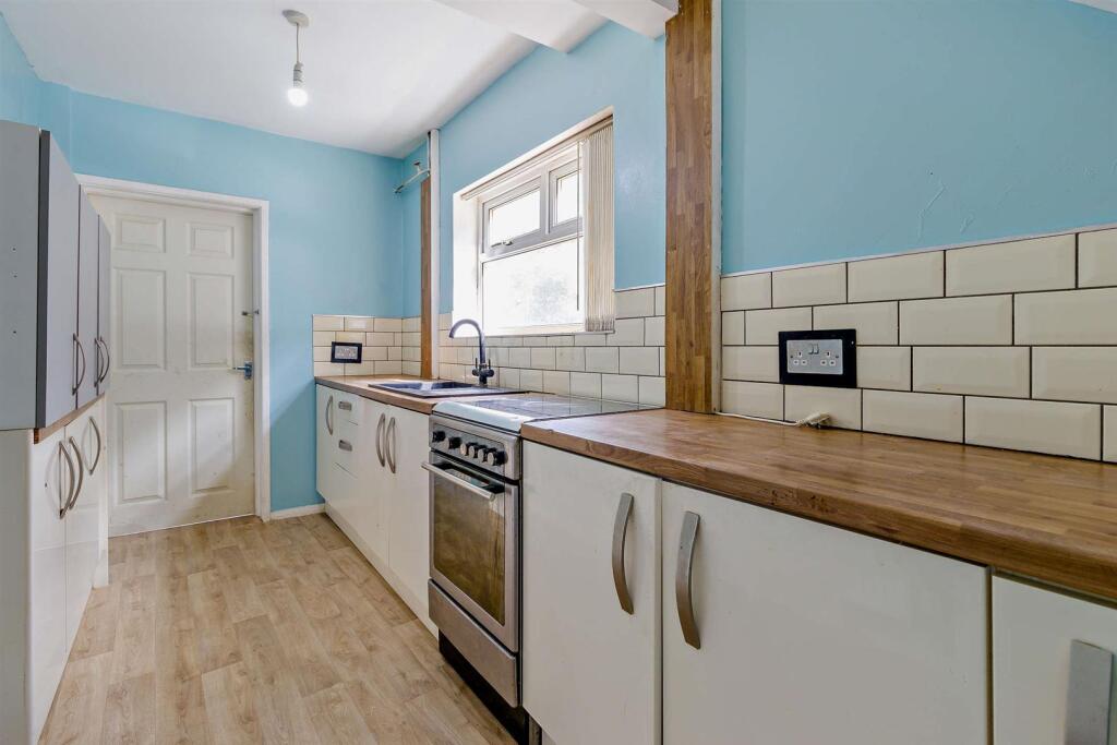 8658905-interior02-800.jpg