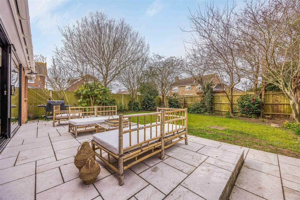 St. Ebbes Cottage, Victoria Road, Hayling Island-S