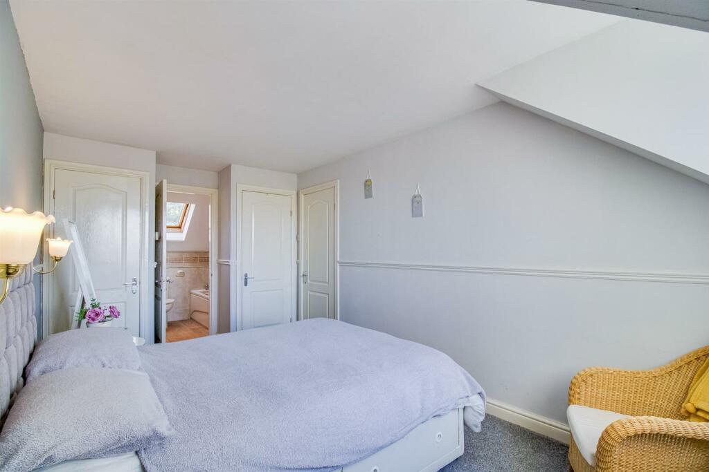 ANNEX BEDROOM