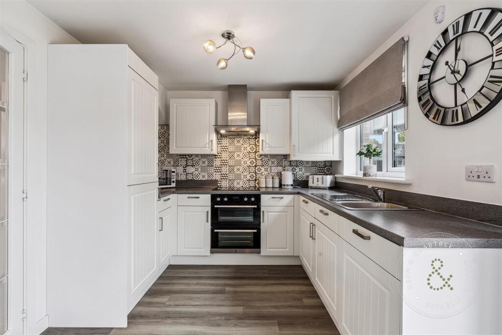 Mortimer Avenue, St Ederyns, Hern Crabtree (5).jpg