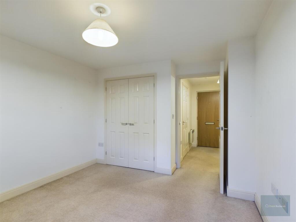 CAM02540G0-PR0095-ST