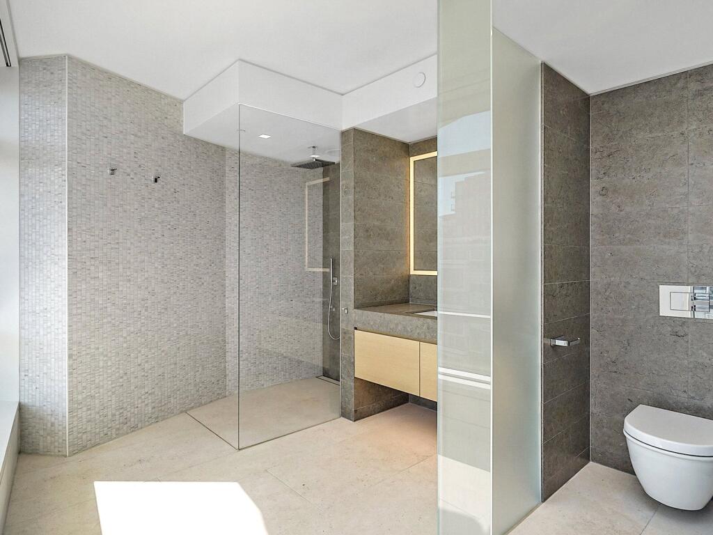 Centre Point Resi