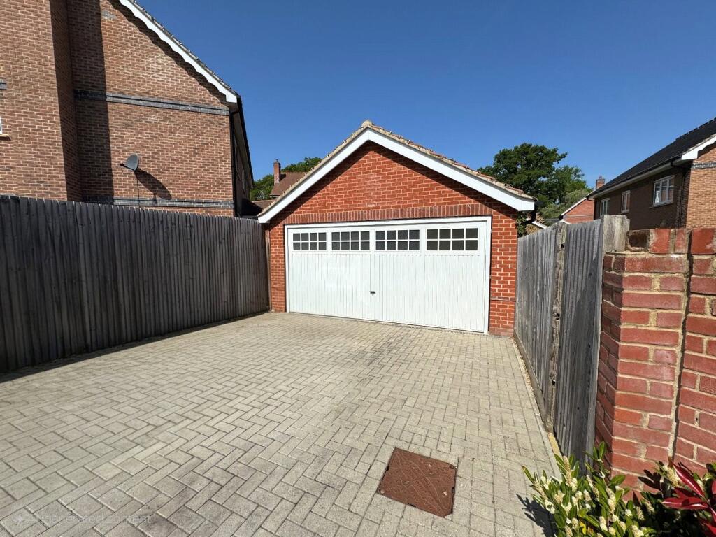 Garage &amp; Driveway