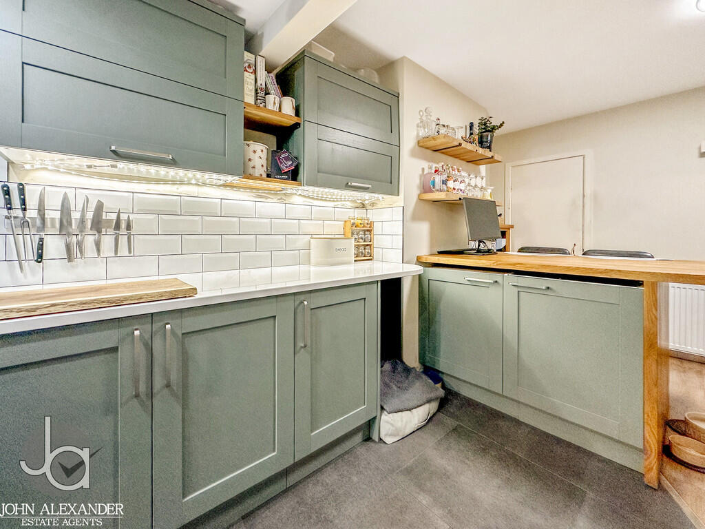 20250108_09322837...