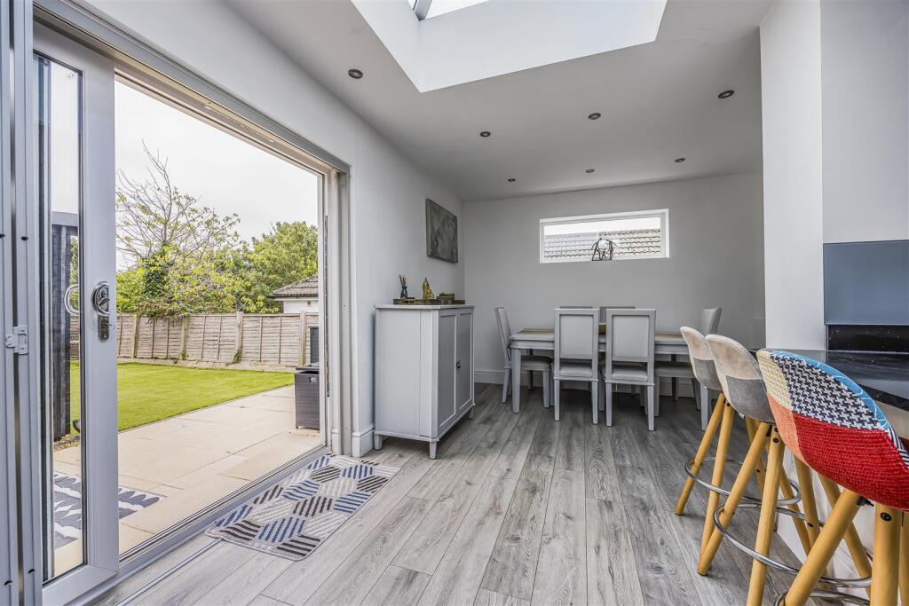 30 Uplands Road, Drayton-PorticoMarketing-SoldBy-2