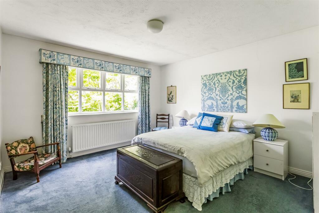 Highbury-House-7.jpg