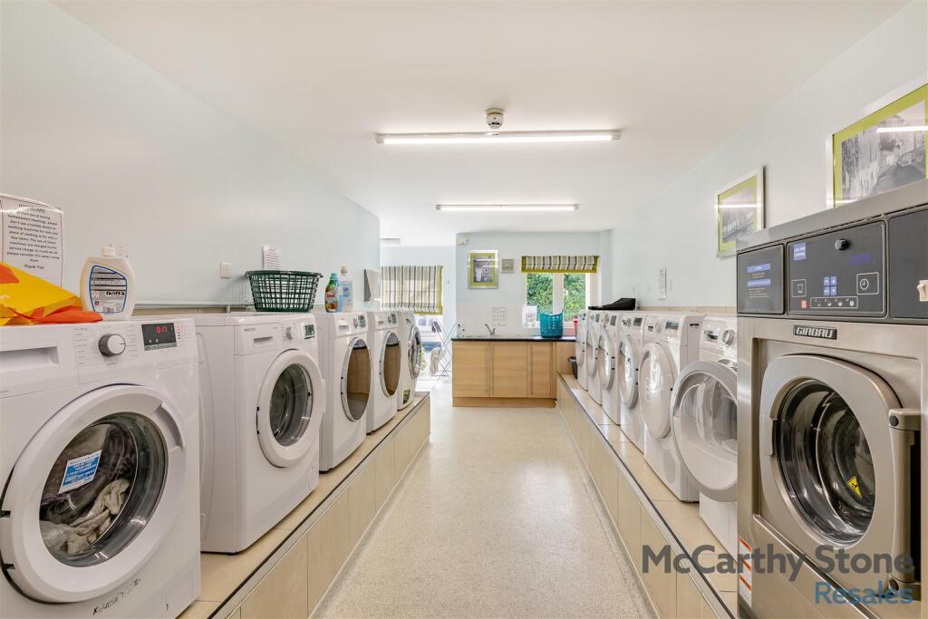 8659918-interior20.jpg