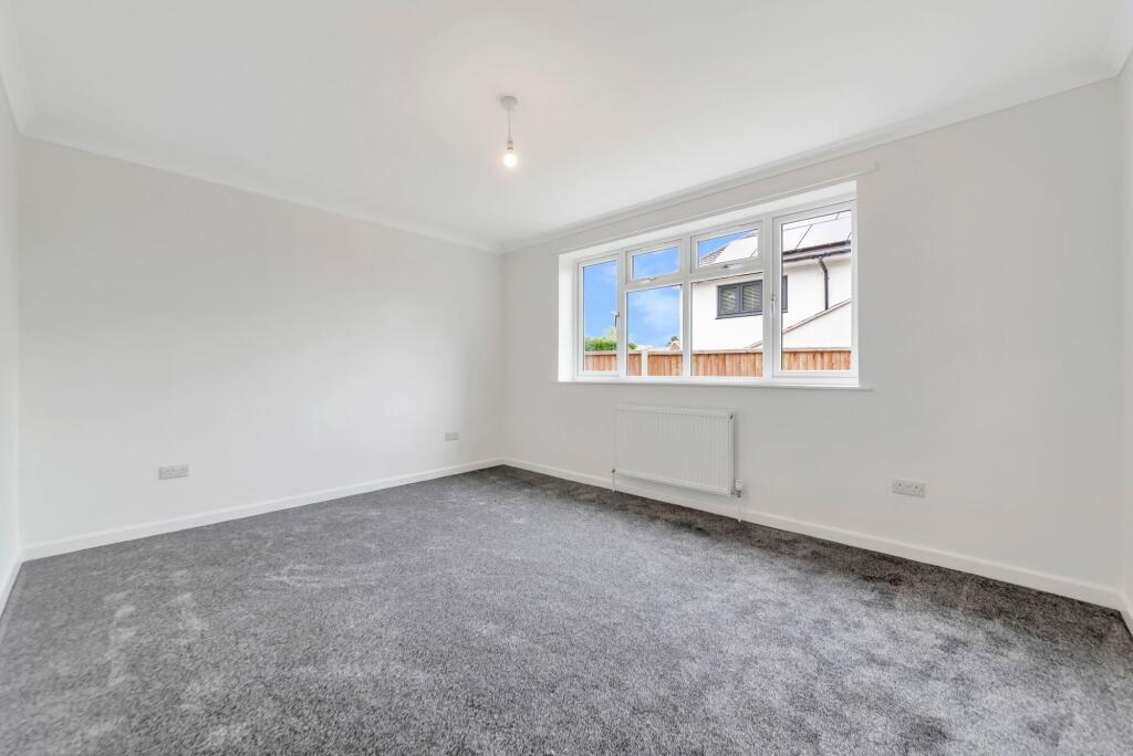 Dining Room / Downstairs Bedroom
