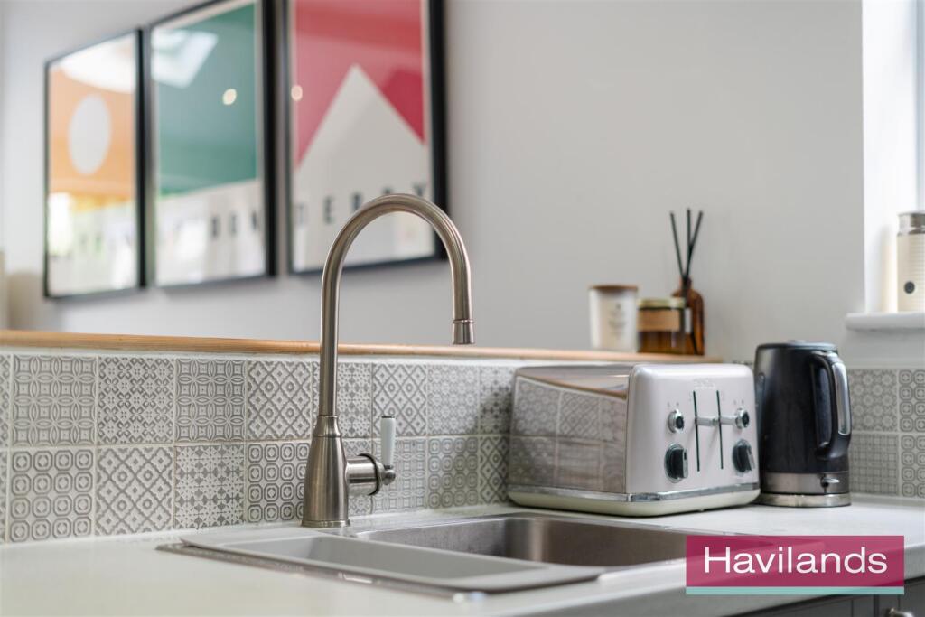 Eaton Park Road-8.jpg