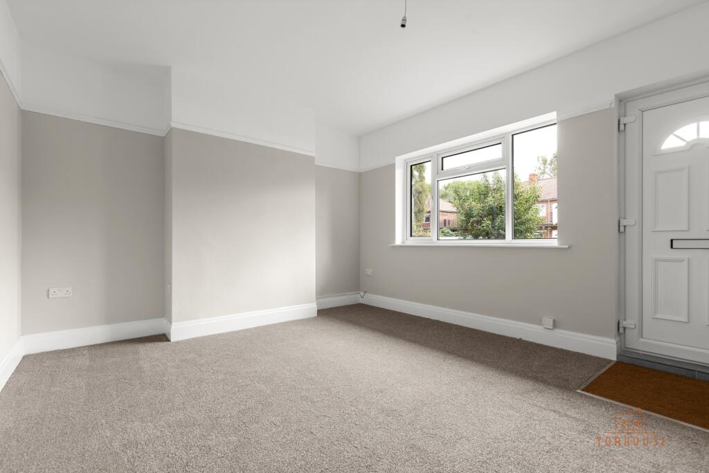 72 beech avenue  living room