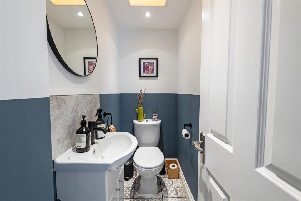 43 Penwith Rd WC.jpg