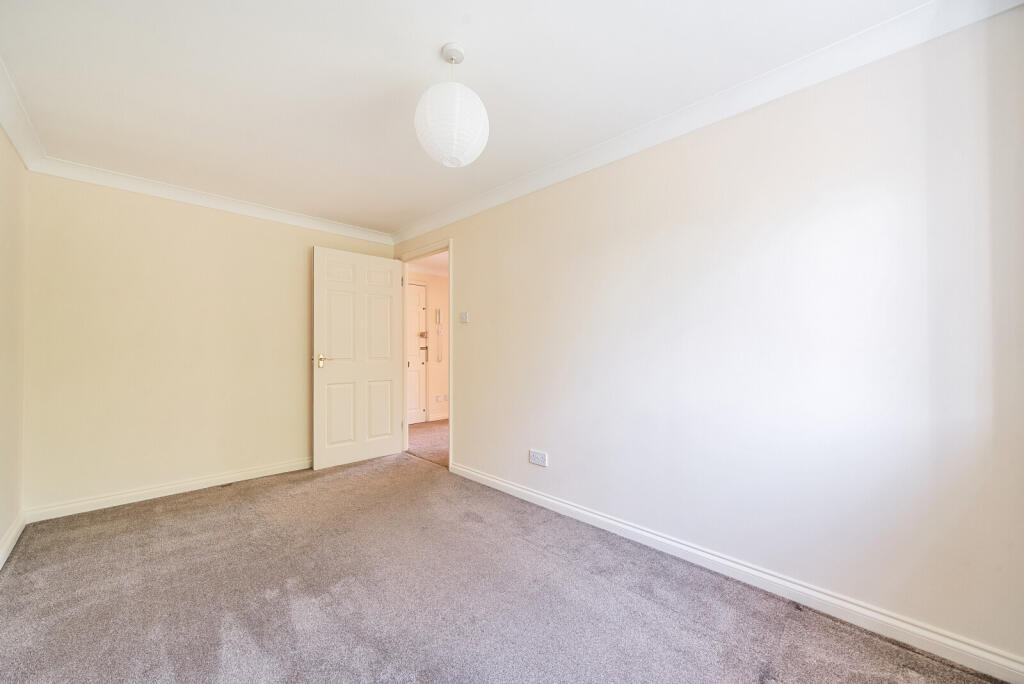 11-681b451bc8aa3-...