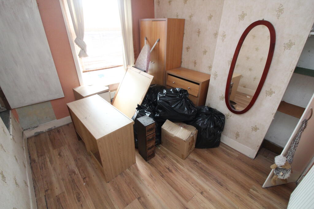 Bedroom 2 T202509021033.jpg