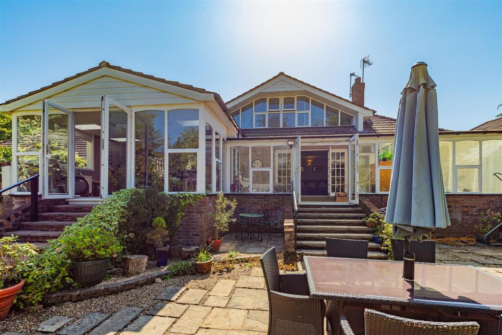 Cyncoed Rise 8-42.jpg