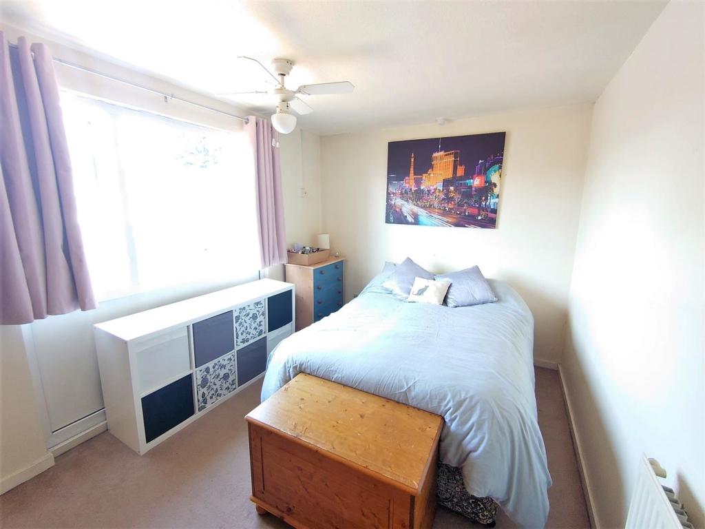 Bedroom 2.jpg