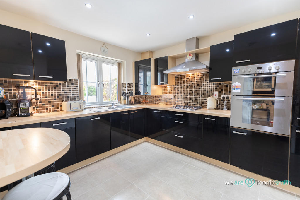 Breakfast Kitchen