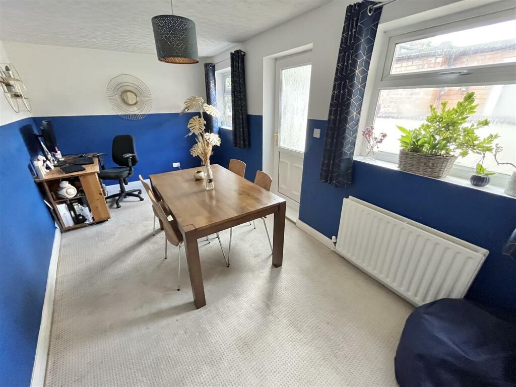 Sitting Dining Room