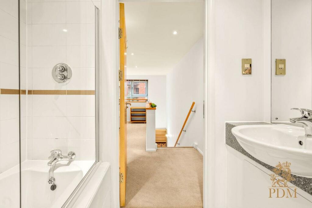 PDM Estates - 33 Adams Walk Fletcher Gate