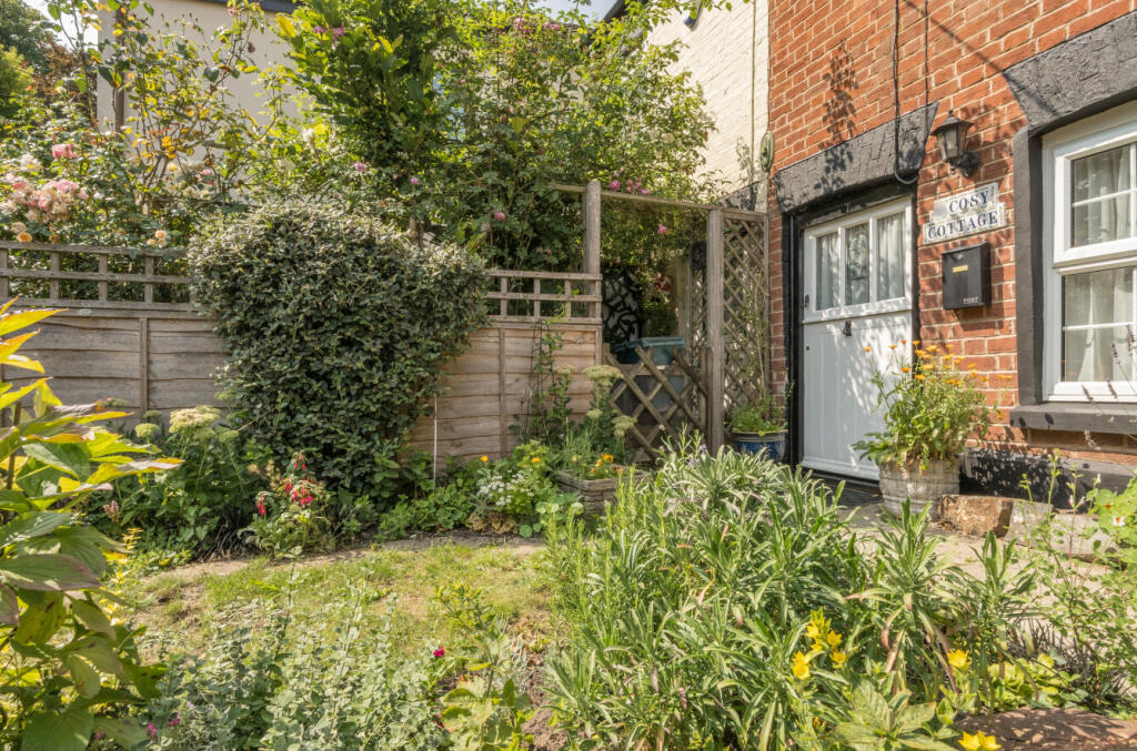 1340405-4-689f3d8...