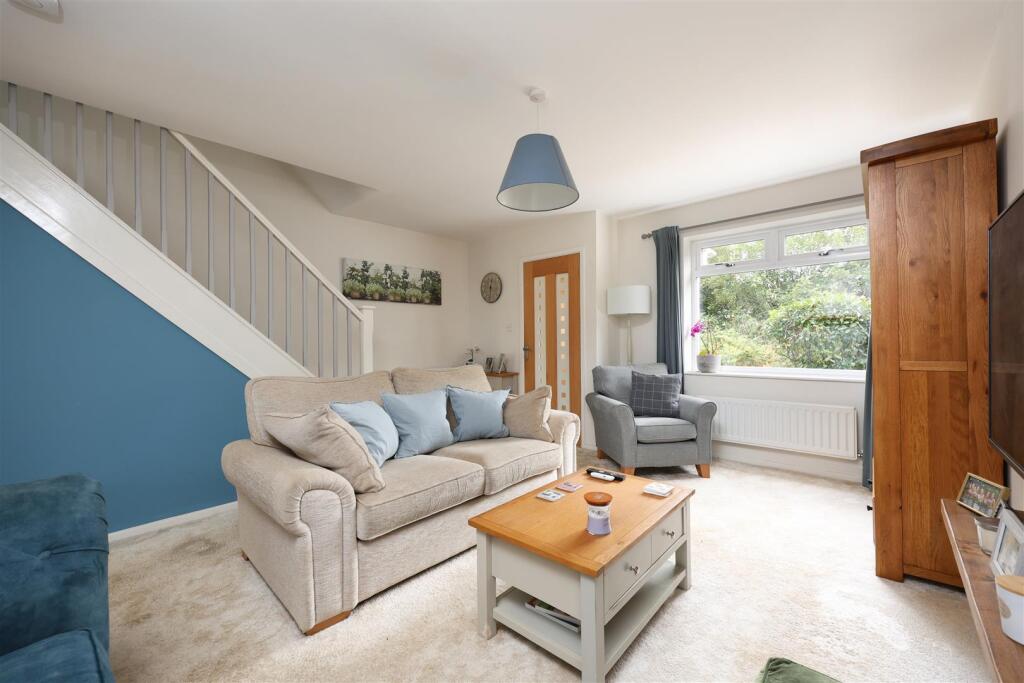 36 Roberston Drive 3.JPG