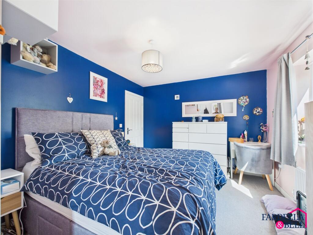 Master Bedroom with En-Suite