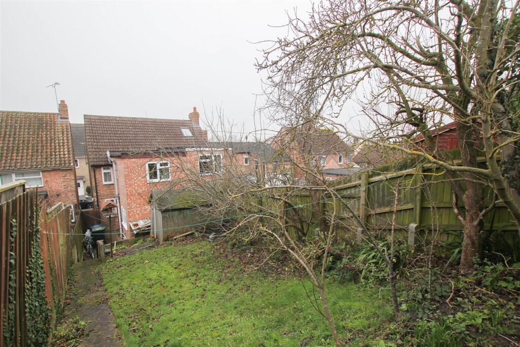 garden2.JPG