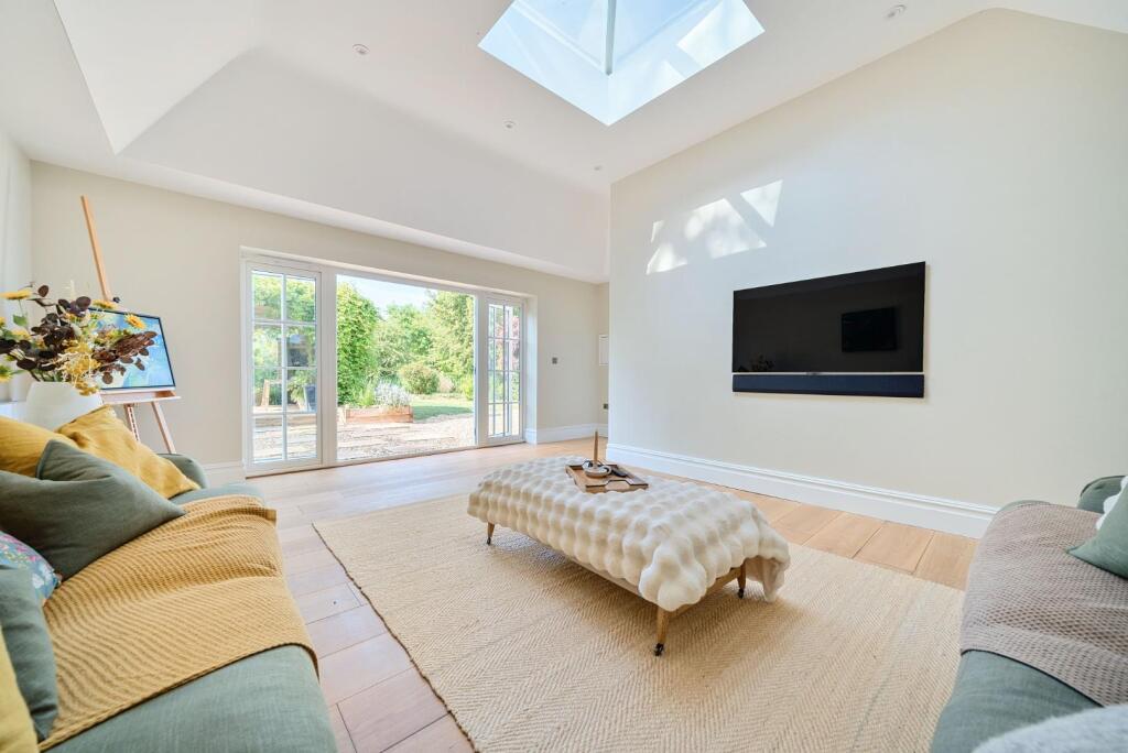 1282698-41-682ccd29963b4-ARW .jpg