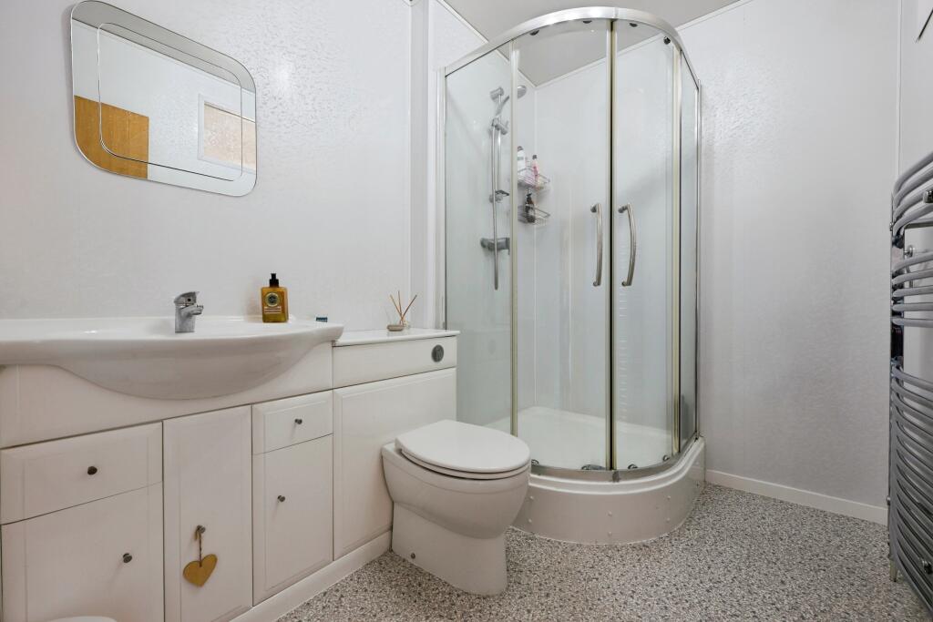 Master Ensuite