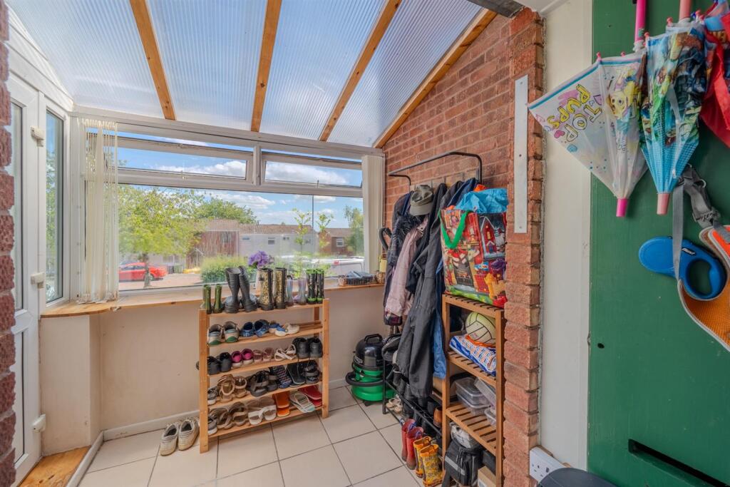80 Wye Court-8.jpg