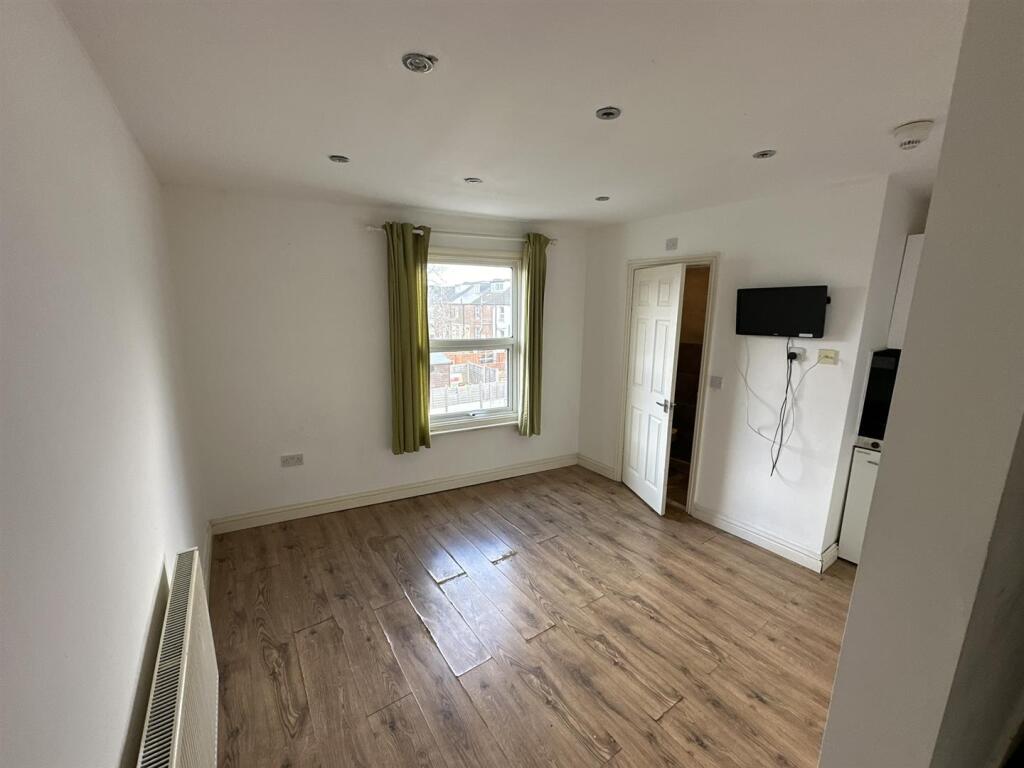 73003238504__16FC2CDB-5BF6-4539-BBCA-31164BCE8C04.