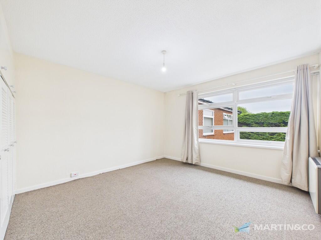 CAM02318G0-PR0489...