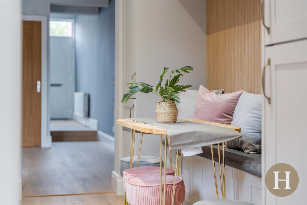 Hadleigh Estate Agents-48.jpg