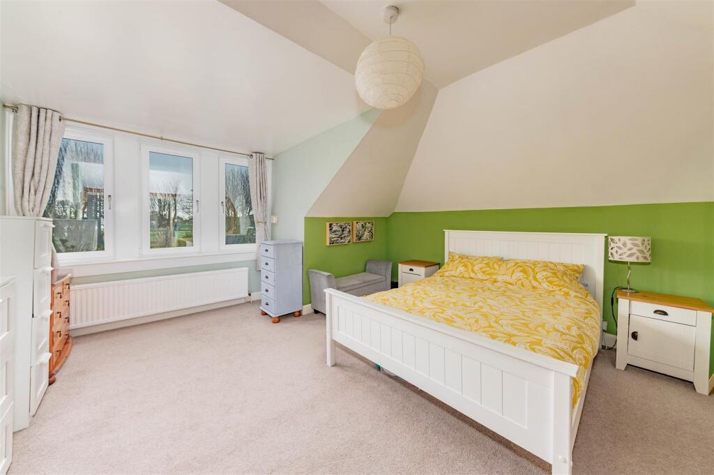 6 Clarence Road Dundee-1.JPG