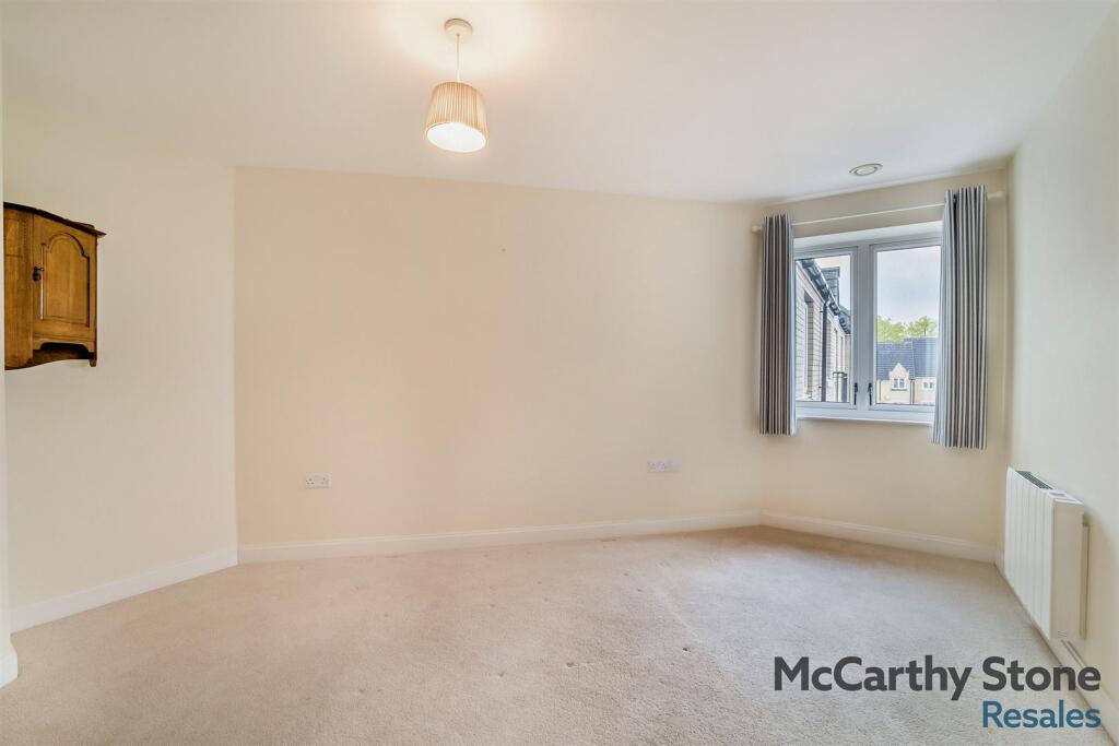 8667746-interior13-800.jpg