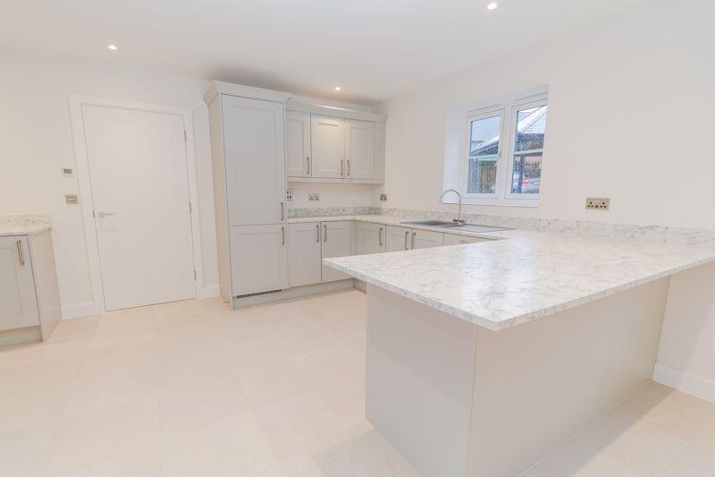 Kitchen picture 2