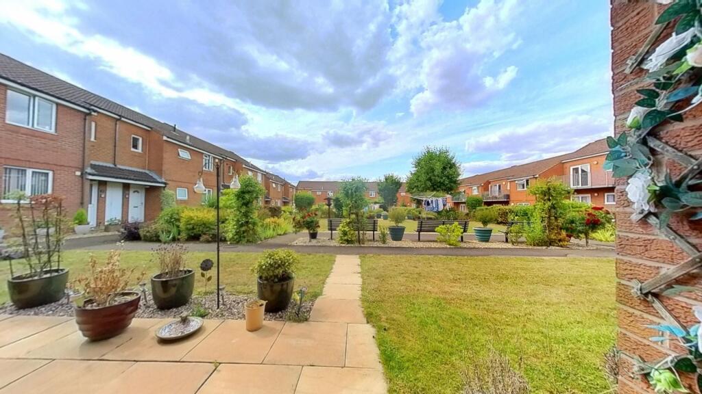COMMUNAL GARDENS