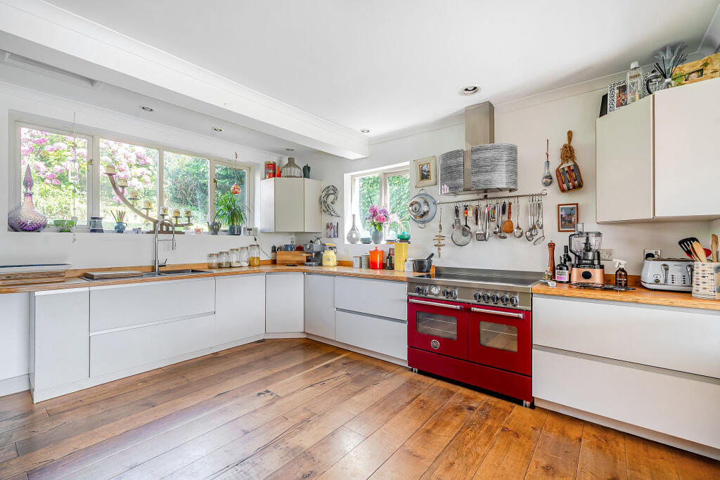 8 resized_1330815-12-6887d2e9bd2ce