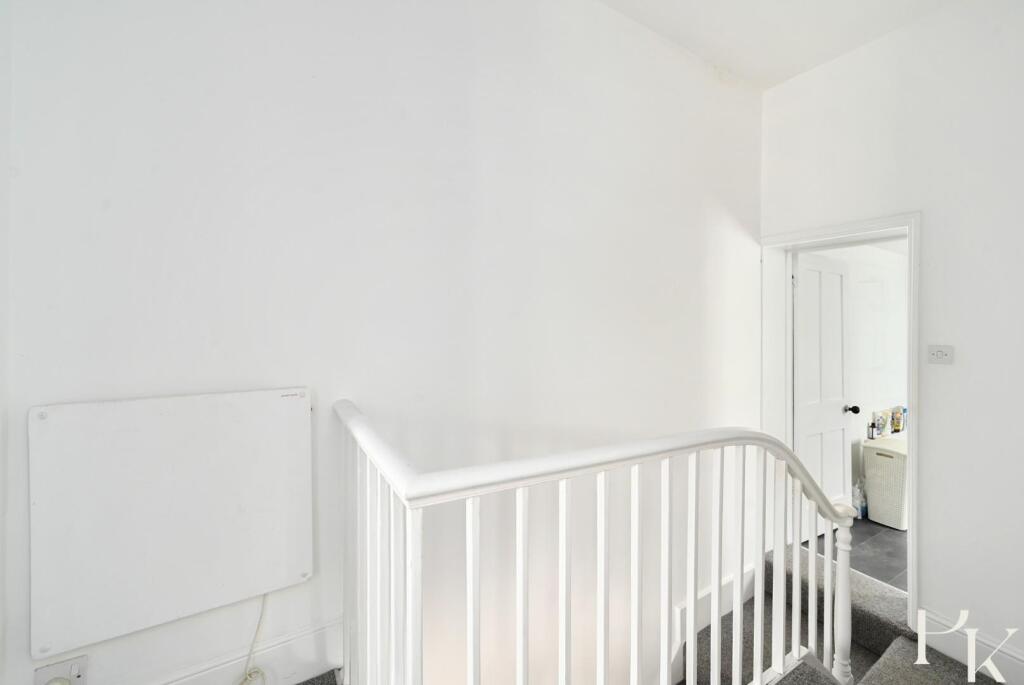 32-cheltenham-place-bn1 (20).jpg