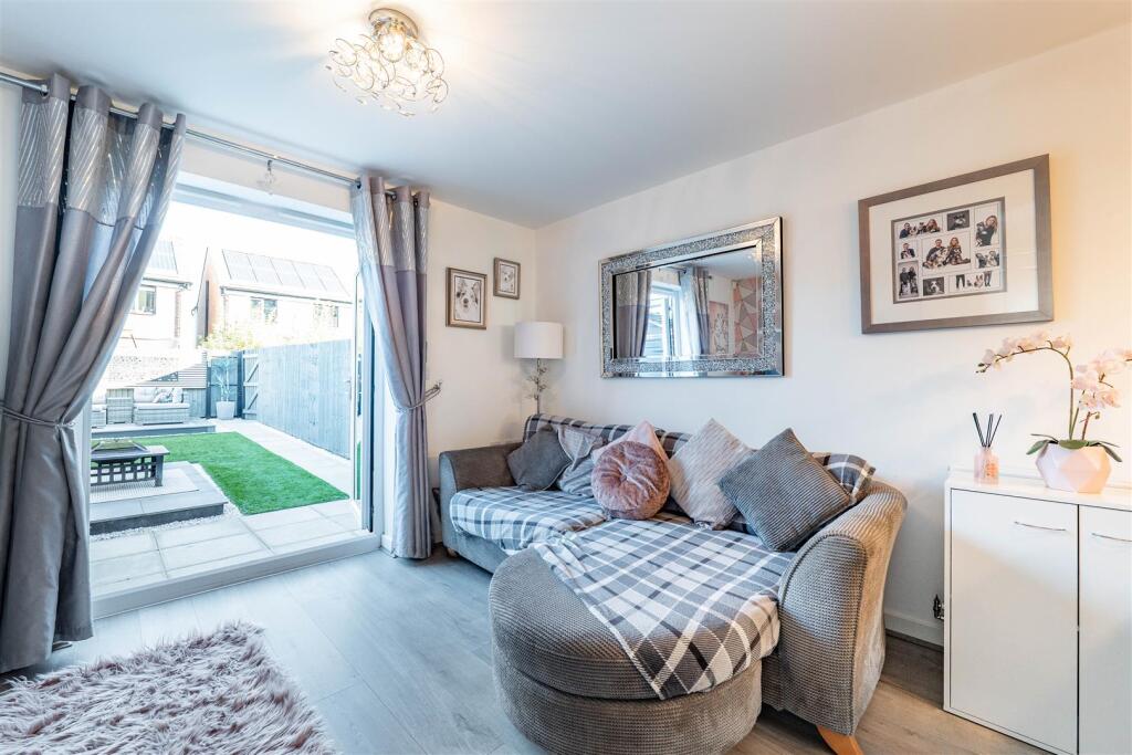 Lounge/Kitchen/Dining Room