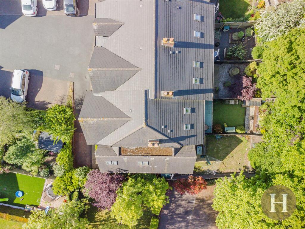 Hadleigh Estate Agents-46.jpg