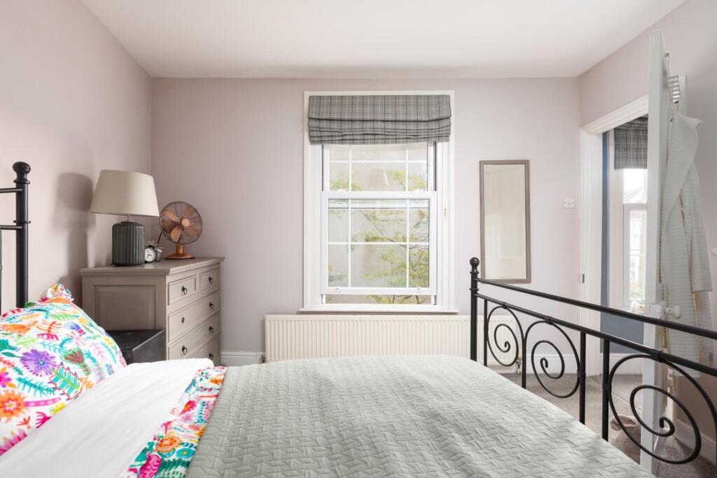 33 Eldon Terrace, BS3-15.jpg