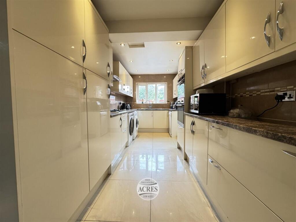 IMG_2085 (Large).jpg