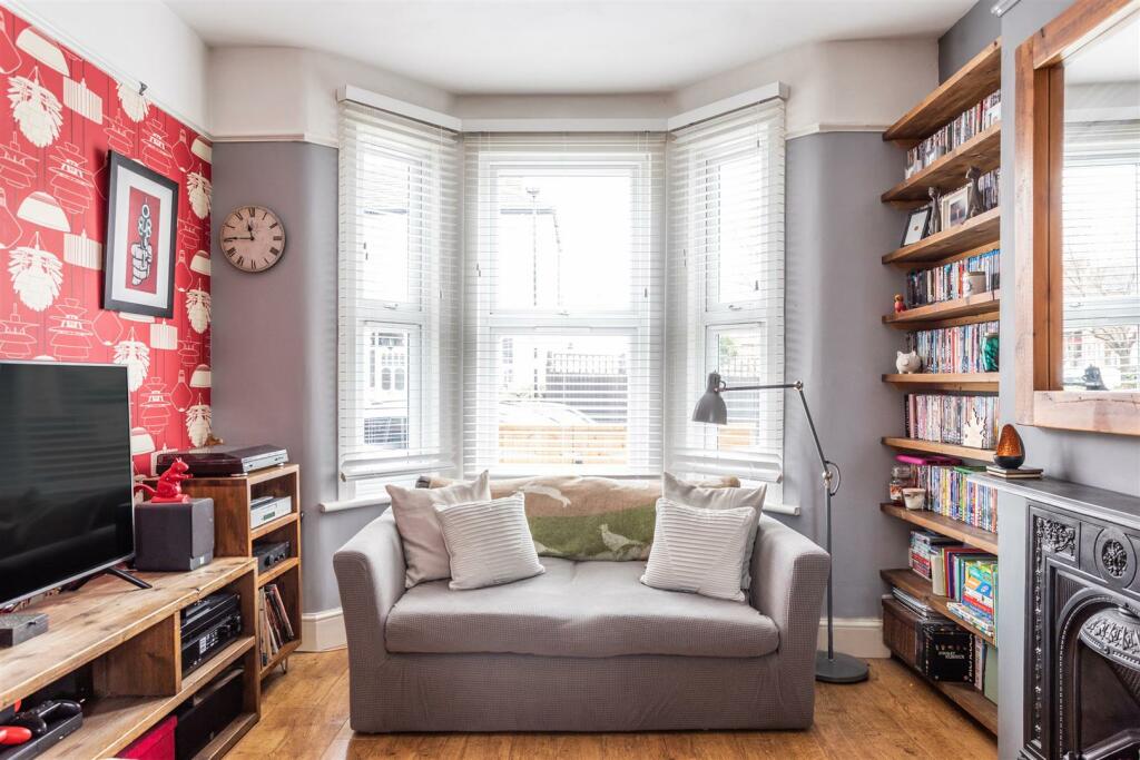 59 Fairbourne Road,-05.jpg