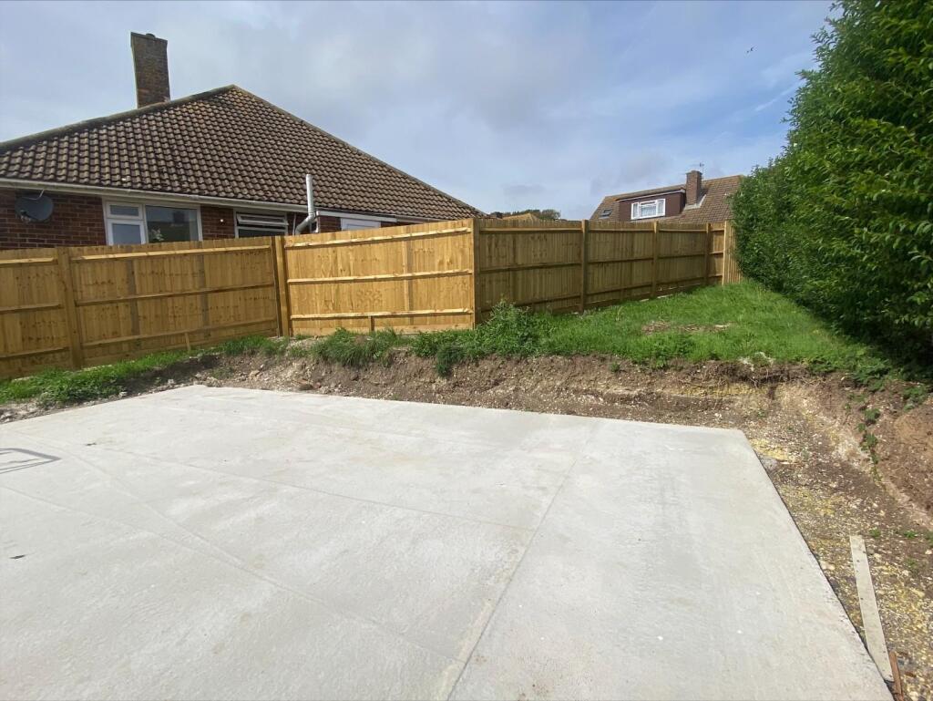 side garden (3).jpeg