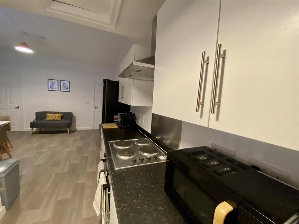 Communal Kitchen Living Room